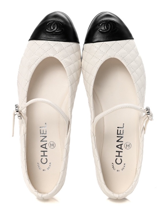 CHANEL Shoes - CHANEL Lambskin Quilted Mary Jane Flats size 41